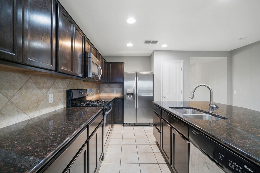 11147 Palomino Bluff, San Antonio TX 78245 property image