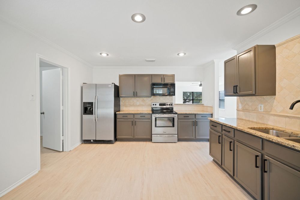 18531 Fourmile Crk, San Antonio TX 78259 property image