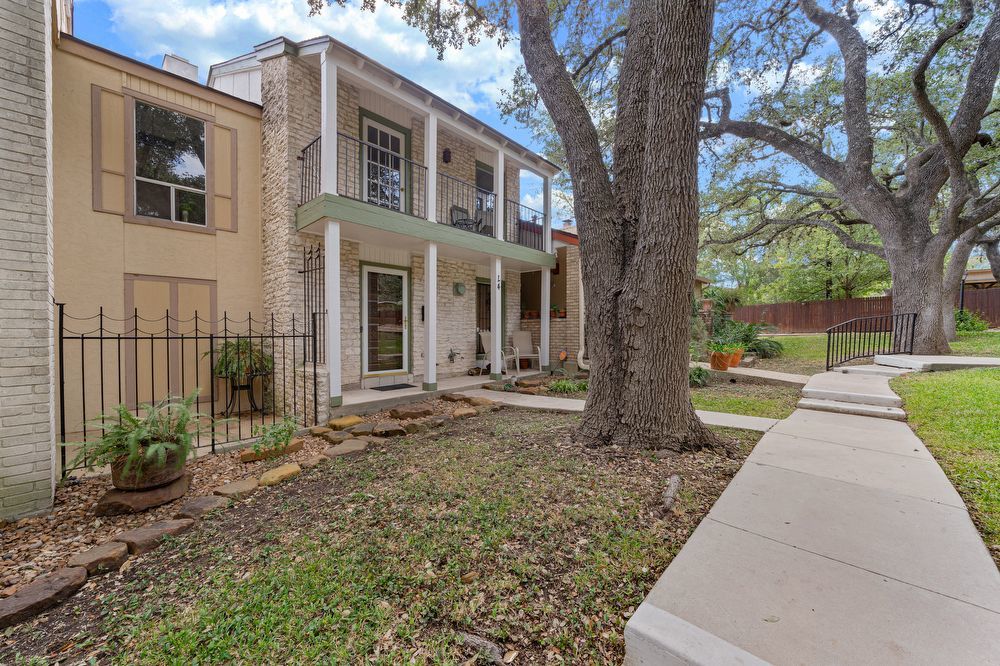 11303 Vance Jackson Rd #L4, San Antonio TX 78230 property image