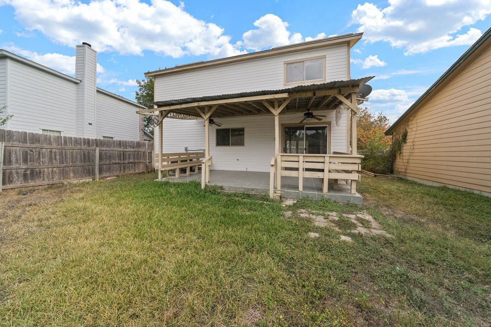 7623 Branston, San Antonio TX 78250 property image