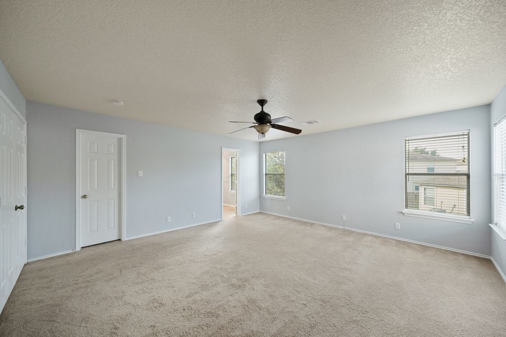 2527 Butterfly Bay, San Antonio TX 78245 property image