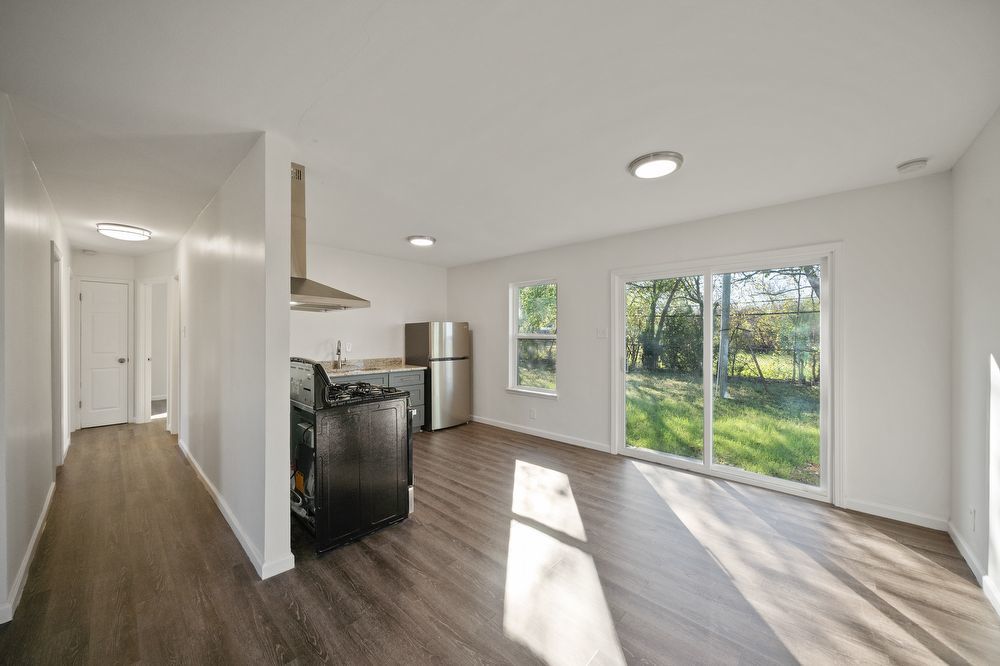 3222 Pine Hollow St, San Antonio, TX 78211-4036 property image