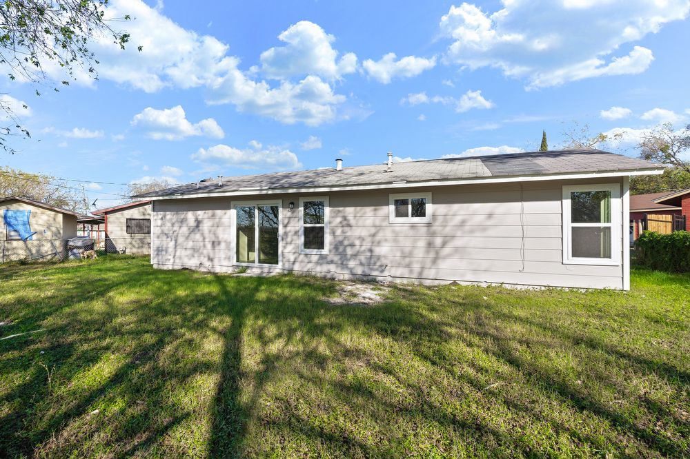 3222 Pine Hollow St, San Antonio, TX 78211-4036 property image