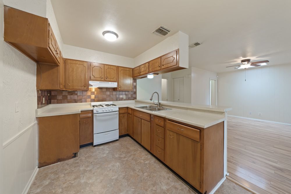 5810 Brenda Lane San Antonio, TX 78240 property image