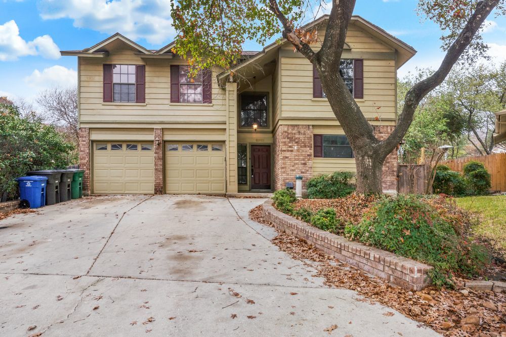 6302 Scrub Jay, San Antonio TX 78240 property image