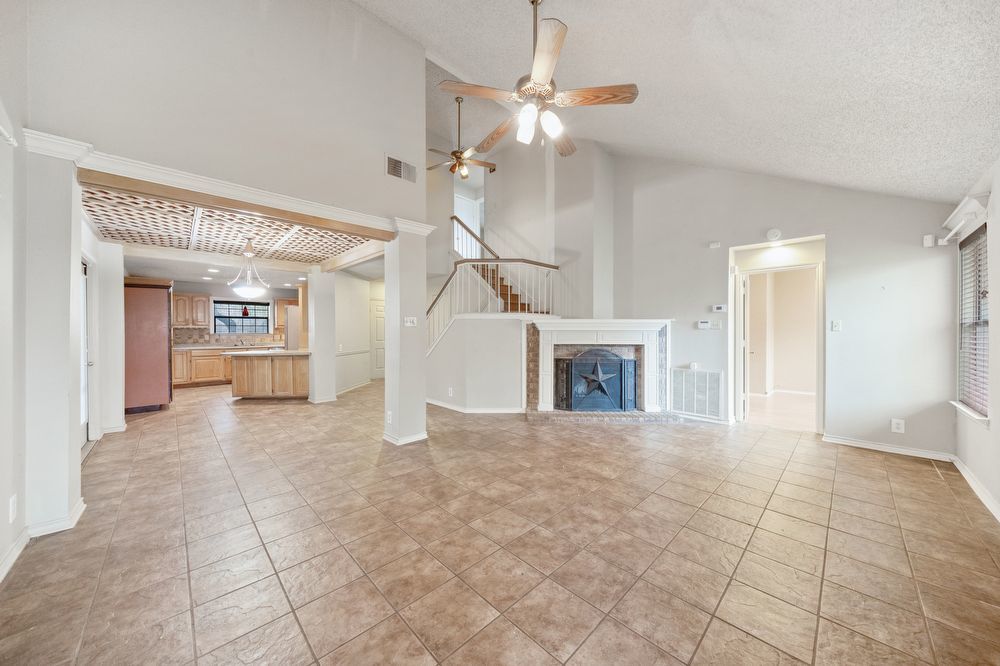 6302 Scrub Jay, San Antonio TX 78240 property image