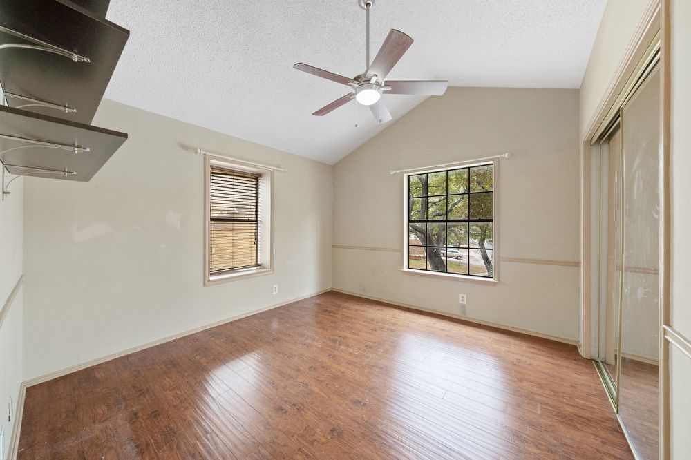 6302 Scrub Jay, San Antonio TX 78240 property image