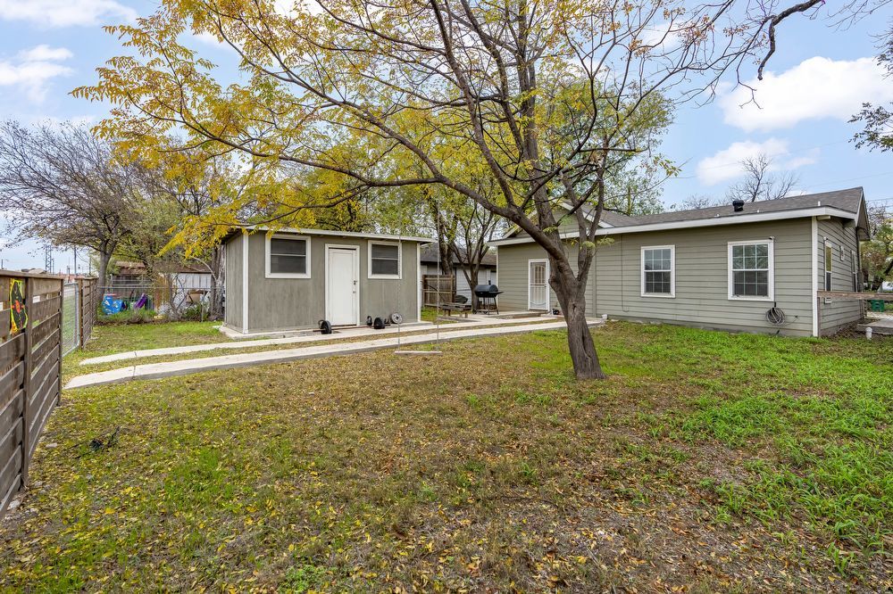 324 Sharer St, San Antonio TX 78208 property image