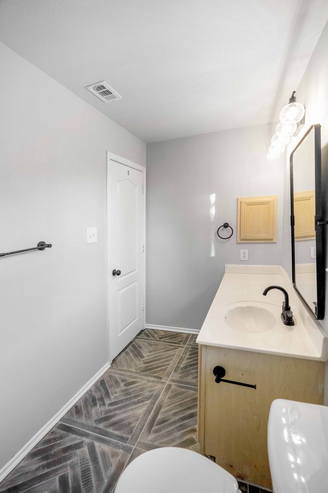 15821 Redwoods Manor, San Antonio TX 78247 property image