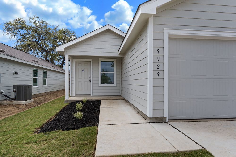 9929 Leeds Wheel, San Antonio TX 78254 property image