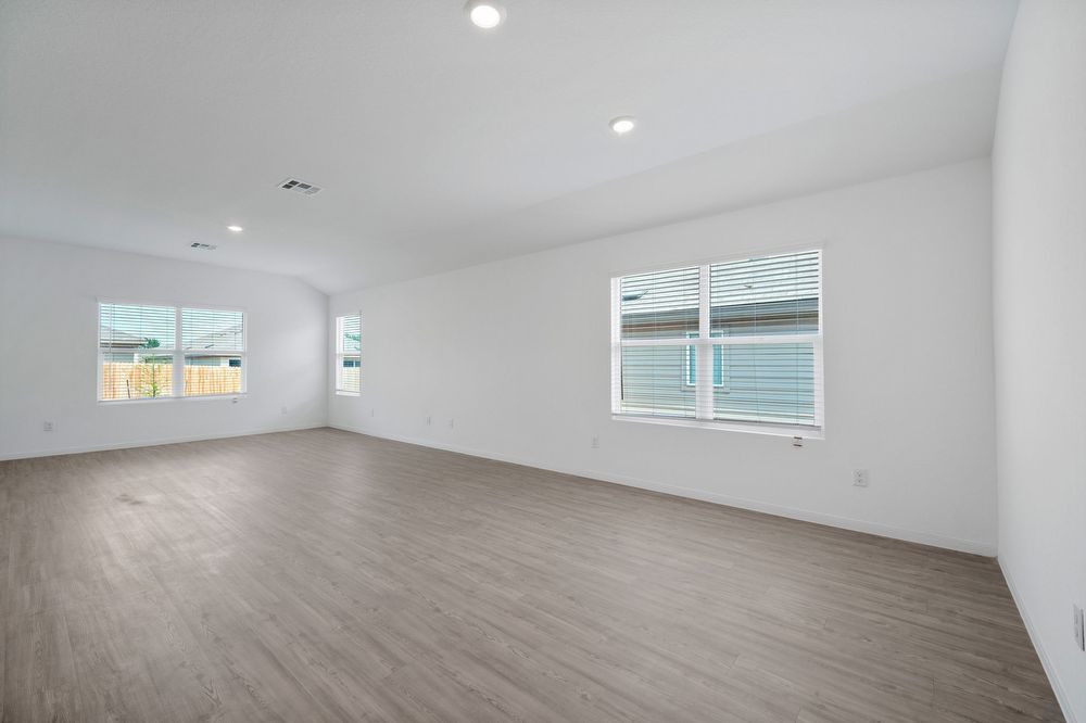 4431 Revetment Way, San Antonio TX 78223 property image