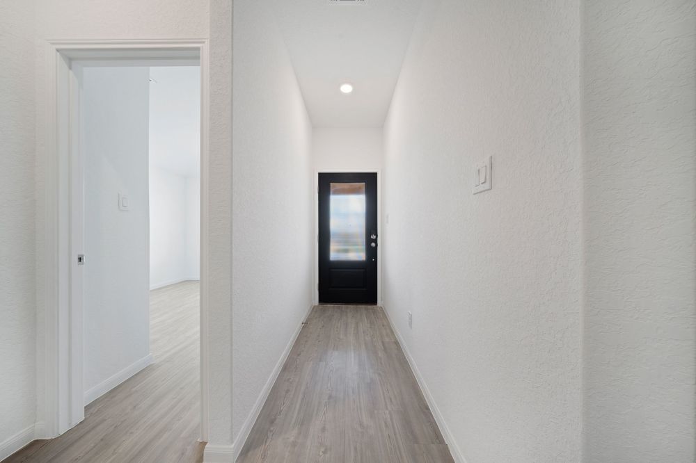 5822 Geronimo Way, Seguin TX 78155 property image