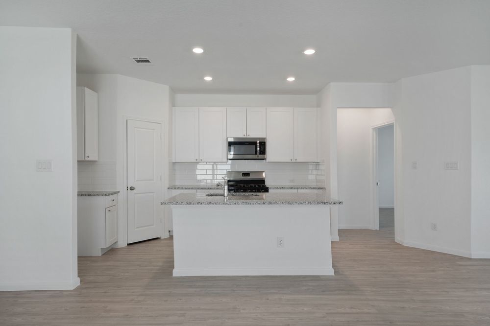 5822 Geronimo Way, Seguin TX 78155 property image