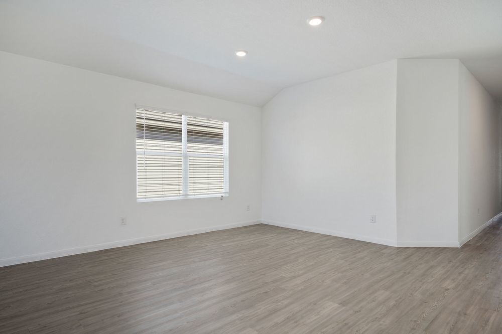 5822 Geronimo Way, Seguin TX 78155 property image