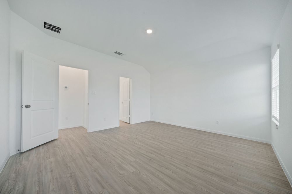 5822 Geronimo Way, Seguin TX 78155 property image