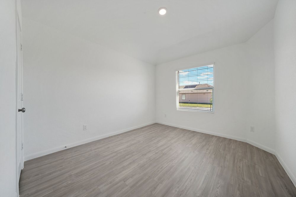 5822 Geronimo Way, Seguin TX 78155 property image