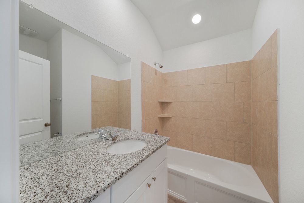 5822 Geronimo Way, Seguin TX 78155 property image