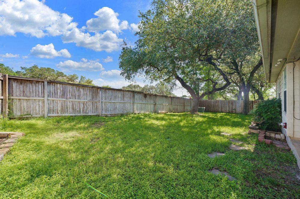 8207 Shooting Quail, San Antonio TX 78250 property image