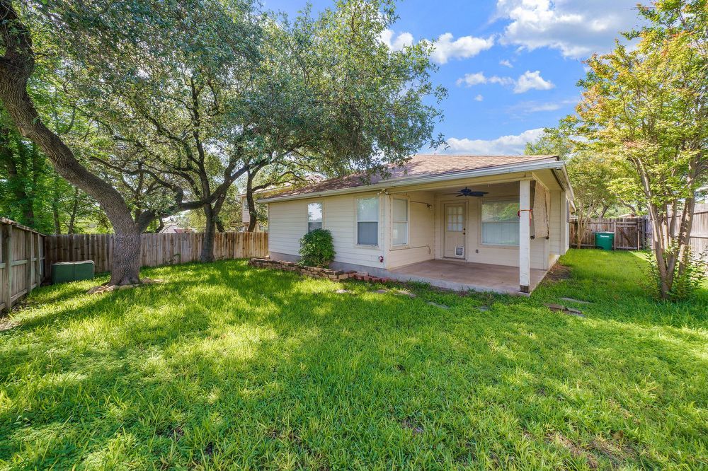 8207 Shooting Quail, San Antonio TX 78250 property image