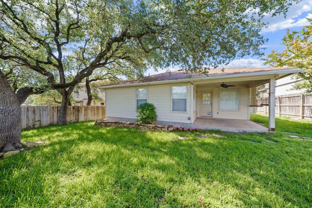 8207 Shooting Quail, San Antonio TX 78250 property image