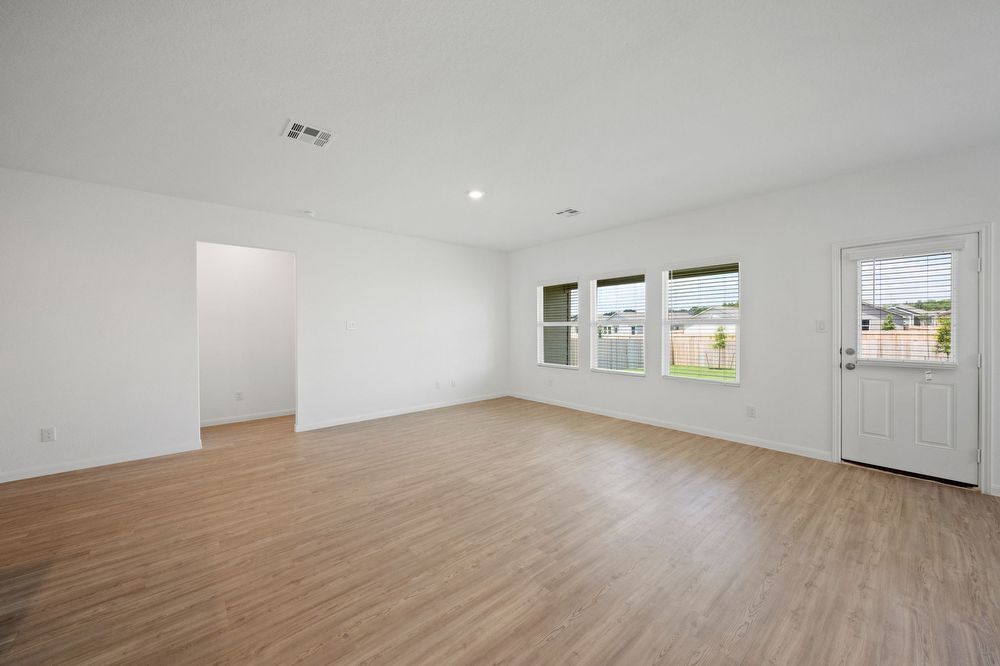 6635 Brandy Path, San Antonio TX 78253 property image