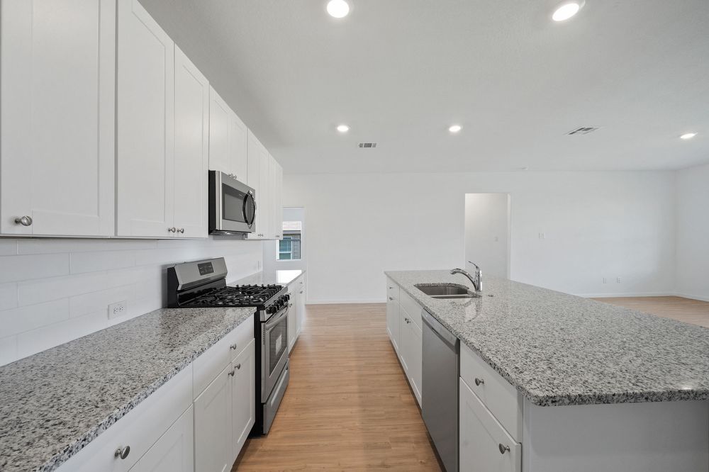 6635 Brandy Path, San Antonio TX 78253 property image