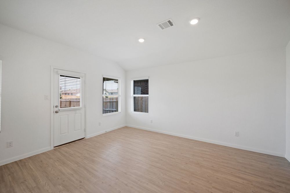 6635 Brandy Path, San Antonio TX 78253 property image