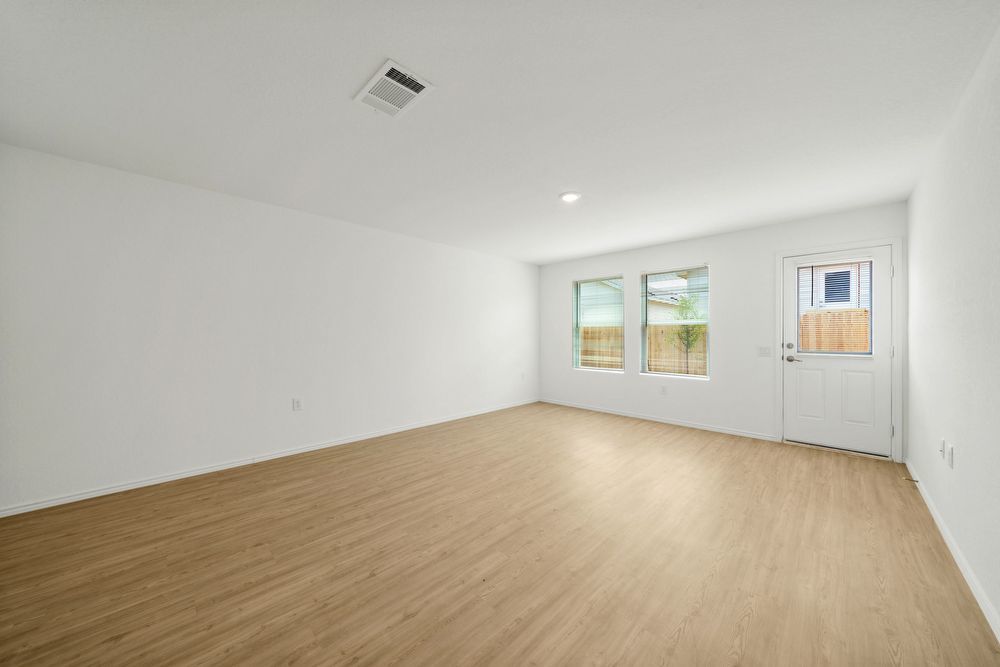 10266 Asta Trail, San Antonio TX 78224 property image