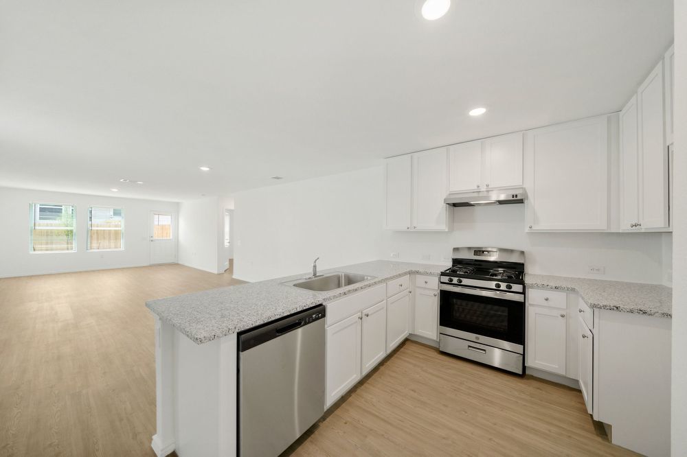 10266 Asta Trail, San Antonio TX 78224 property image