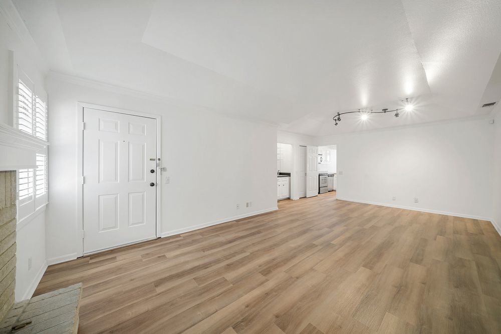8415 Fredericksburg Rd #704, San Antonio TX 78229 property image