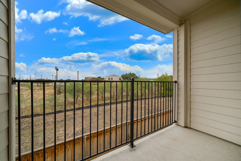 8851 Oakland Rd #19, San Antonio TX 78240 property image