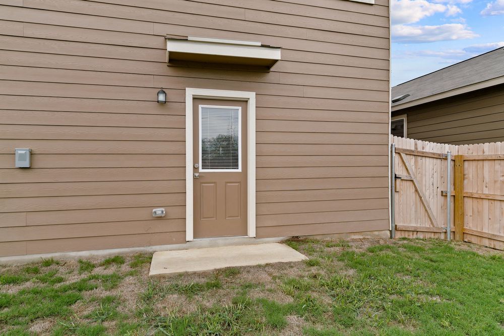 13214 Lorena Ochoa, San Antonio TX 78221 property image