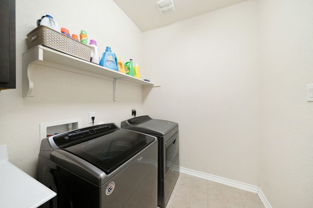 8211 High Noon Way, San Antonio TX 78254 property image