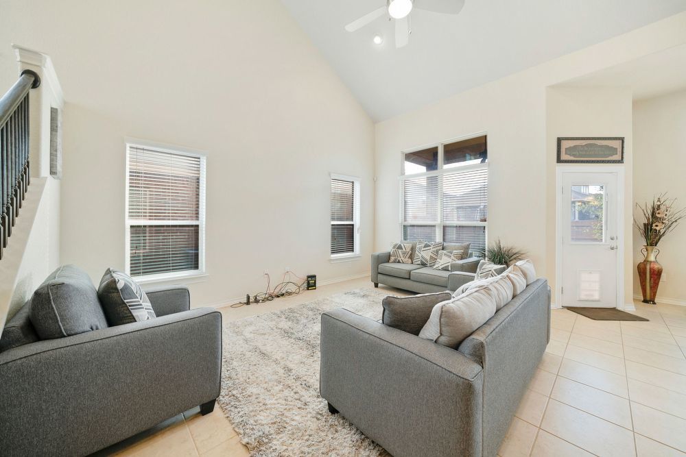 8211 High Noon Way, San Antonio TX 78254 property image
