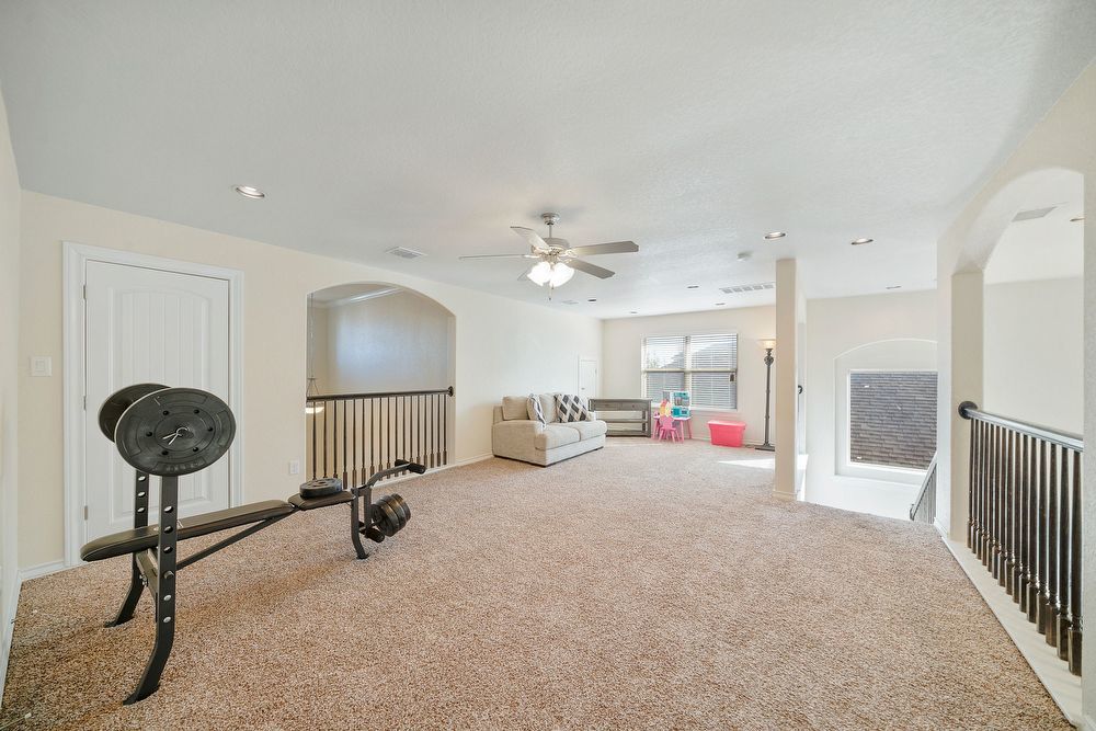 8211 High Noon Way, San Antonio TX 78254 property image