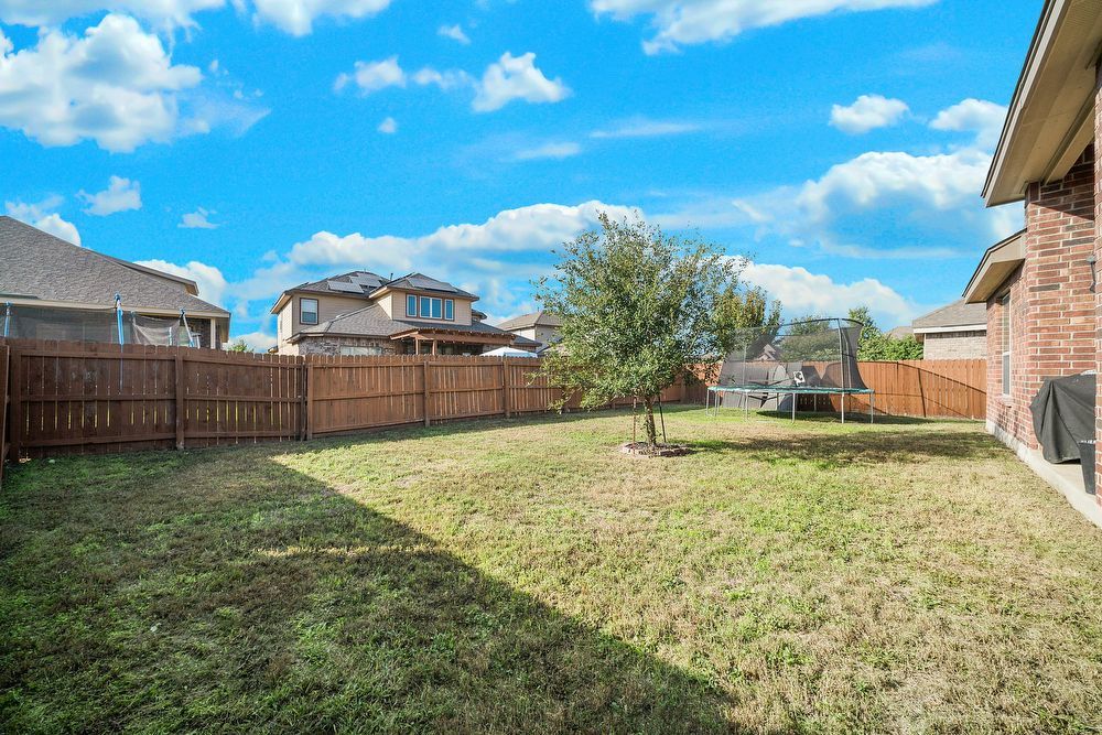 8211 High Noon Way, San Antonio TX 78254 property image