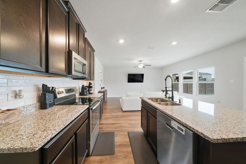 7547 Coffee Ml, San Antonio TX 78252 property image