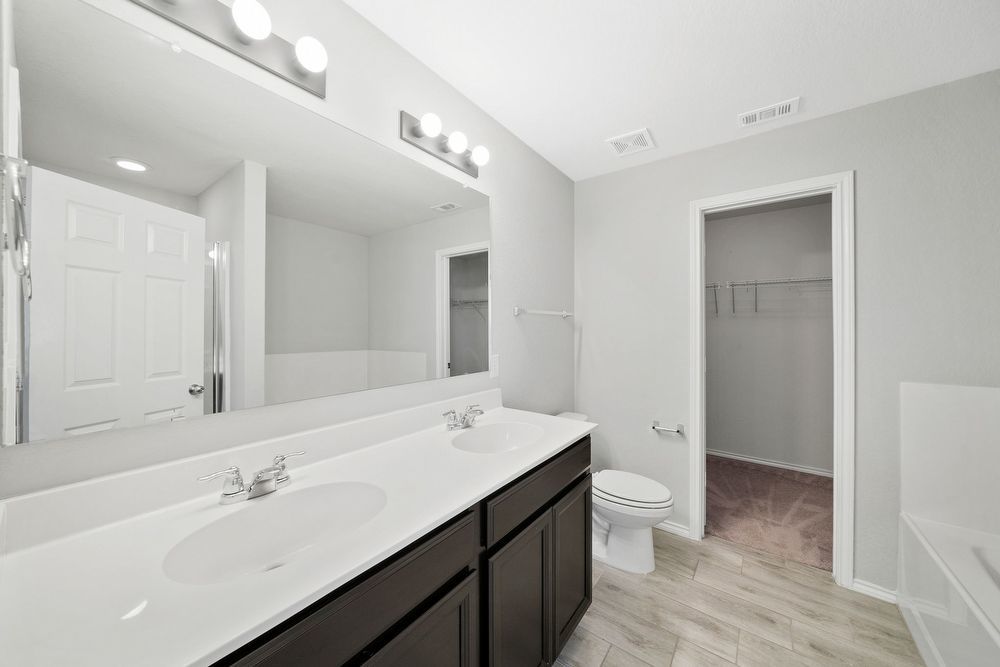 12042 Silver Lgt, San Antonio TX 78254 property image