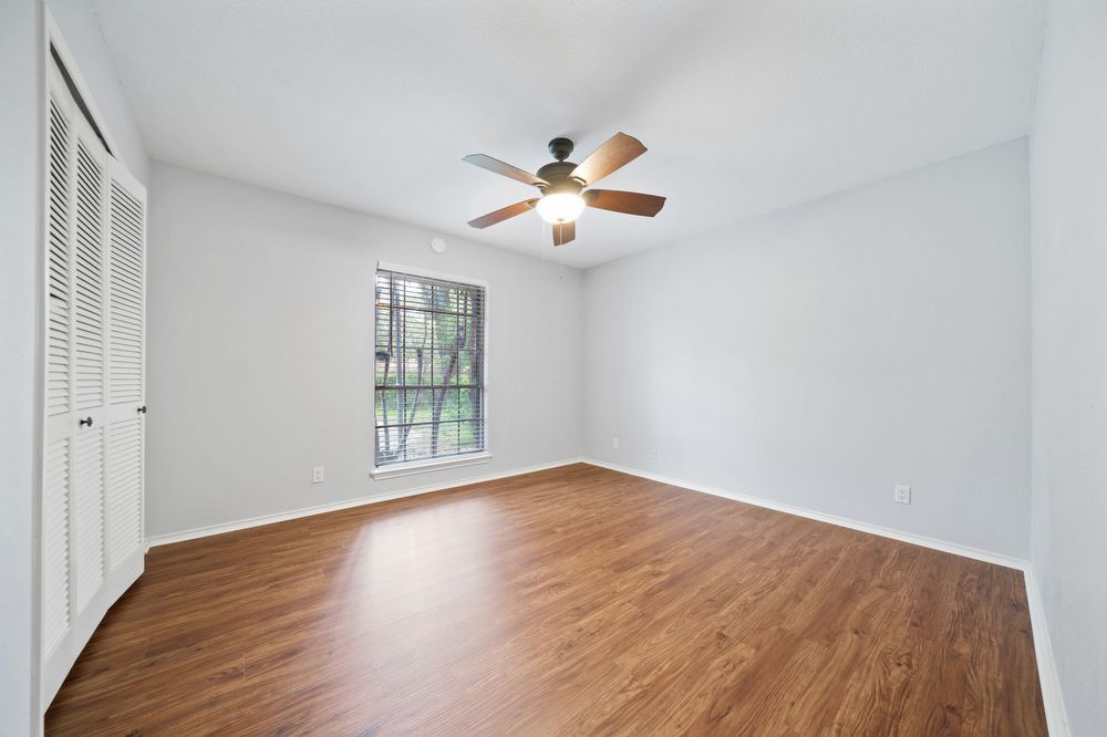 1410 Aylsbury Dr, San Antonio TX 78216 property image