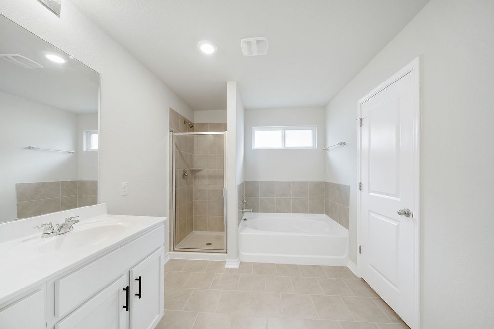 14239 Geyserite Ave, San Antonio, TX 78253 property image