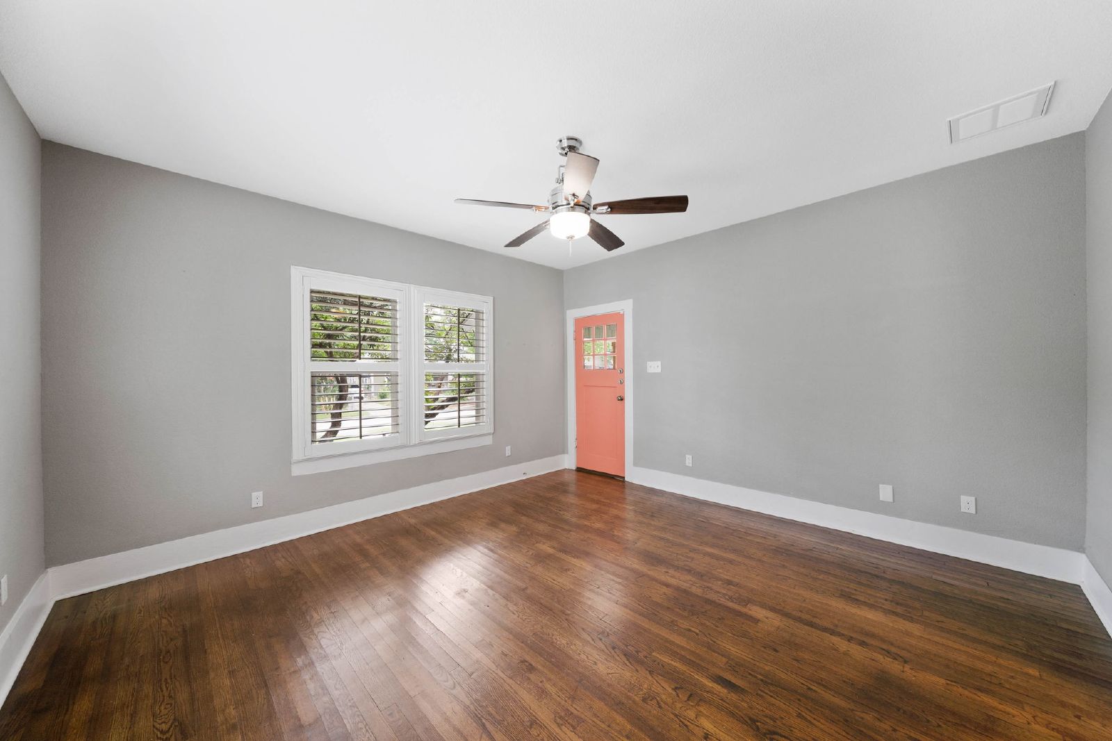 206 W High Ave, San Antonio TX 78210 property image