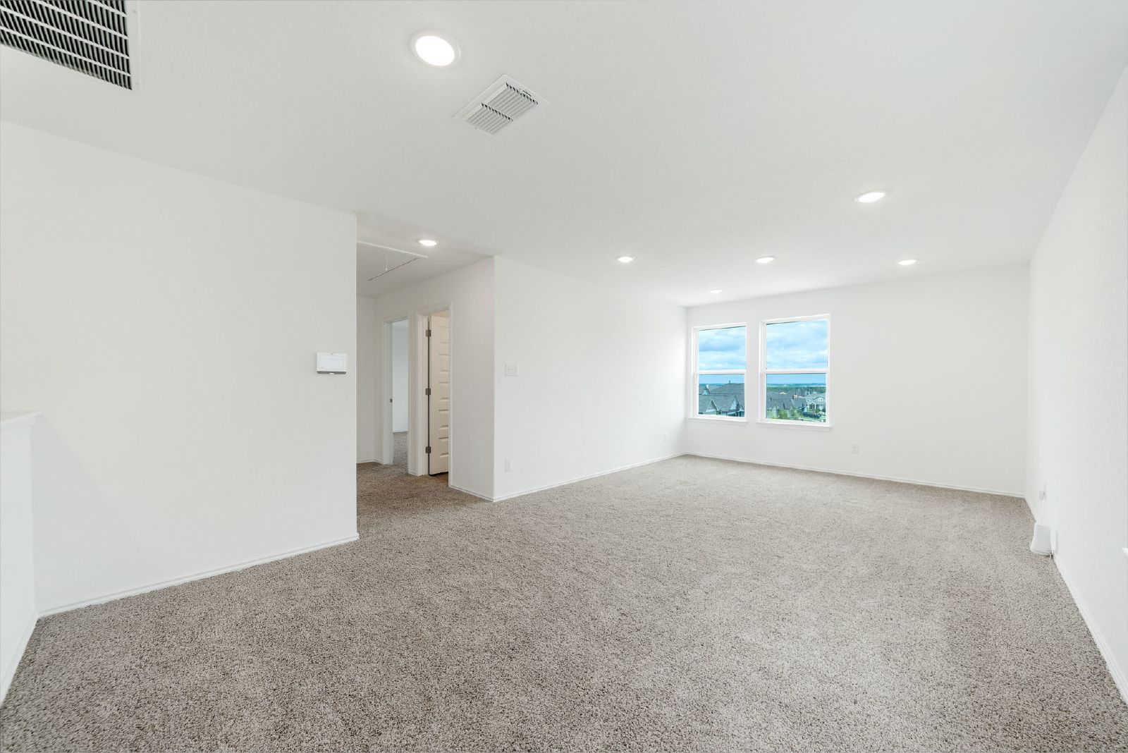 5306 Lisa Pt, St Hedwig TX 78152 property image