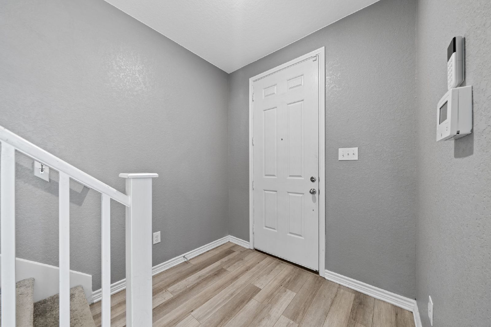 327 Carlito Cv, Universal City TX 78148 property image