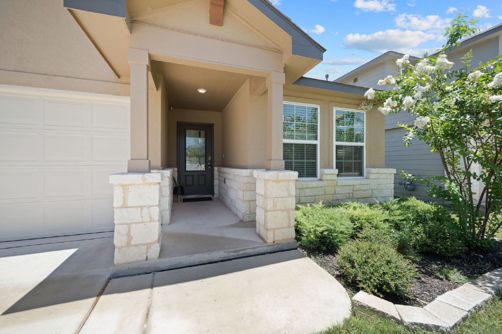 9902 Baytown Coast, San Antonio TX 78254 property image