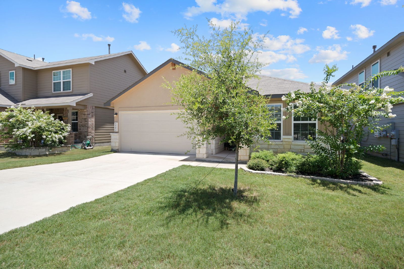 9902 Baytown Coast, San Antonio TX 78254 property image