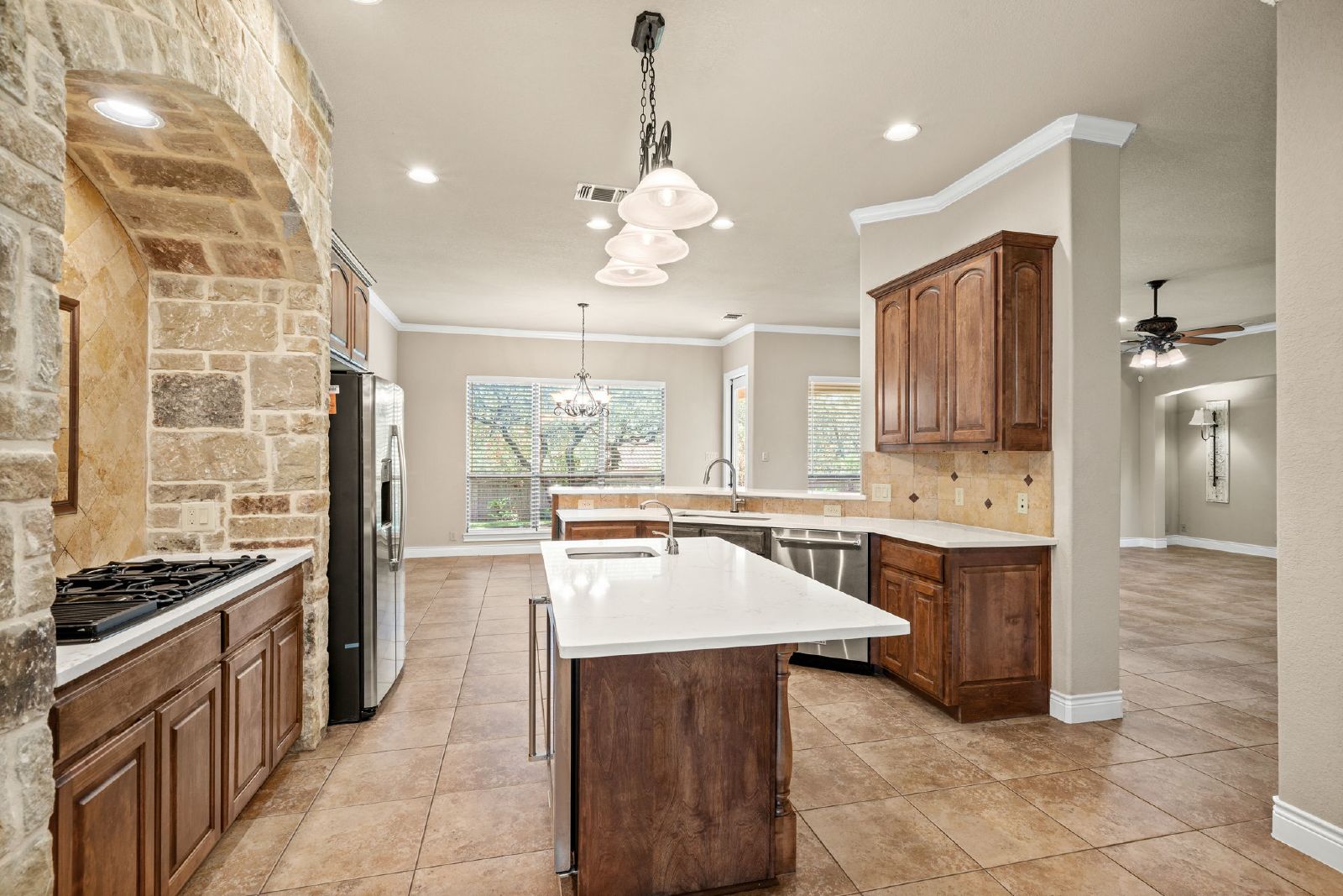 25011 Fairway Spgs, San Antonio TX 78260 property image