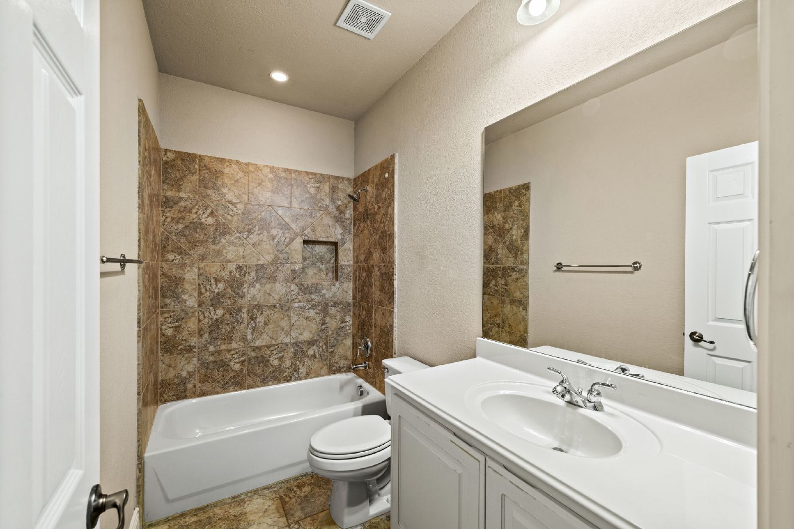 25011 Fairway Spgs, San Antonio TX 78260 property image