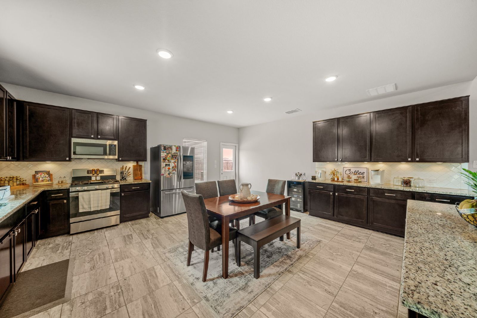 9119 Portobello Way, Converse TX 78109 property image