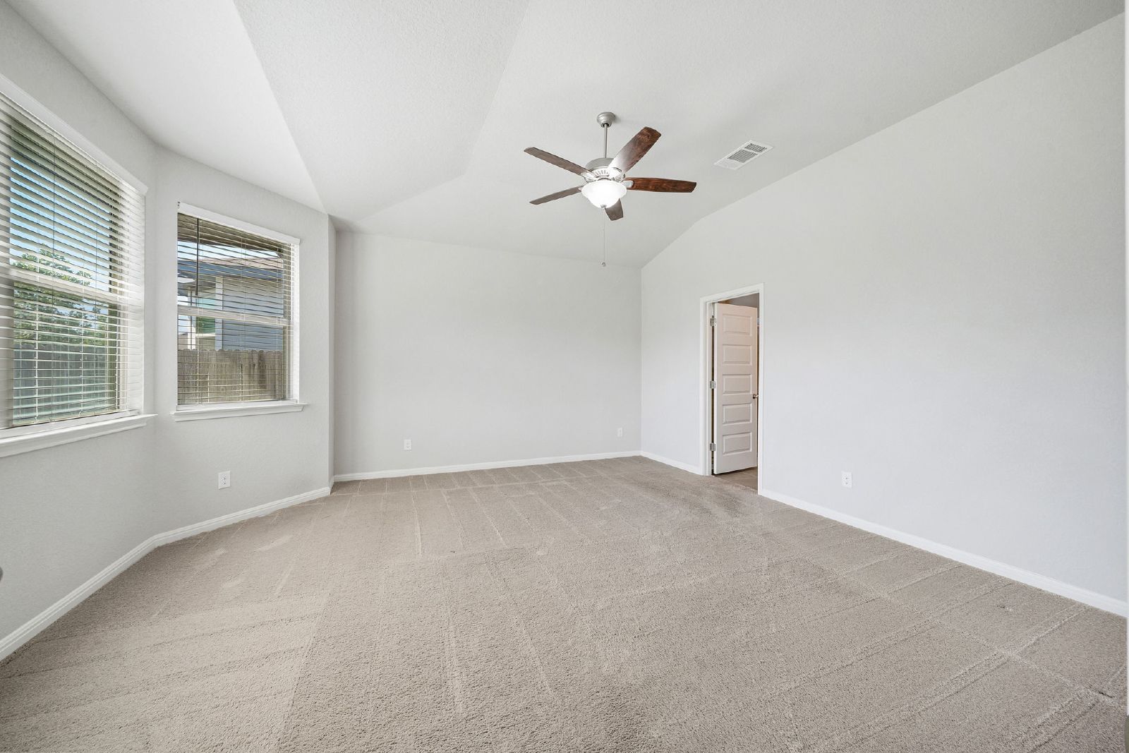 11636 Folsom Pass, San Antonio TX 78245 property image