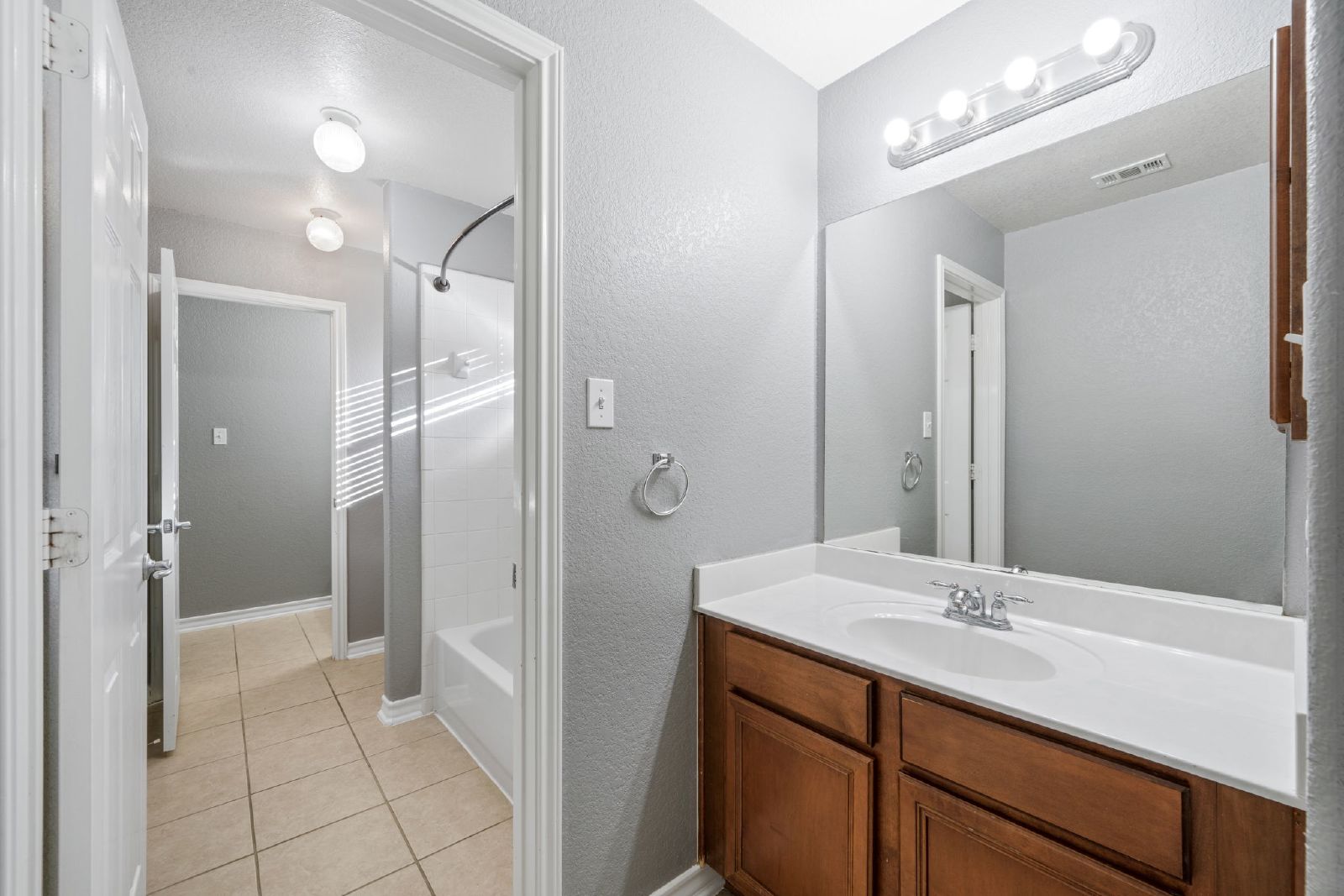 27838 George Obrien San Antonio, TX 78260 property image